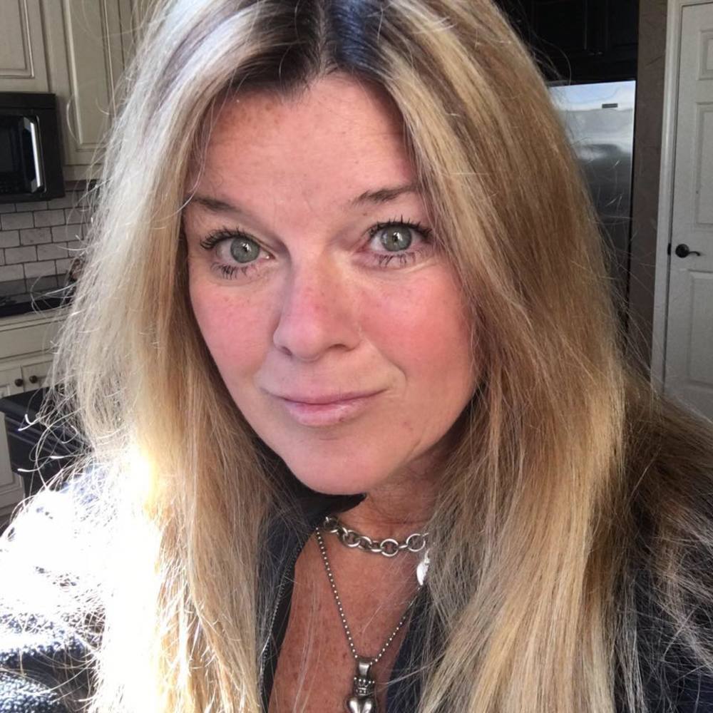 Meet your Posher, Pam